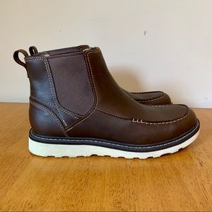 RED WING PULLON BROWN LEATHER BOOTS RUBBER SOLE 9M